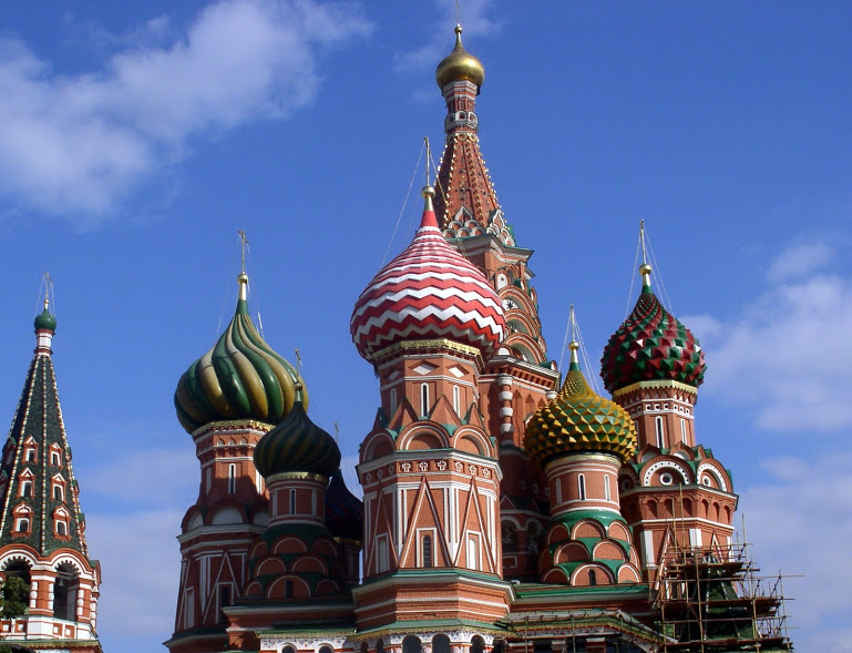 Russia-Moscow-Saint_Basil's_Cathedral